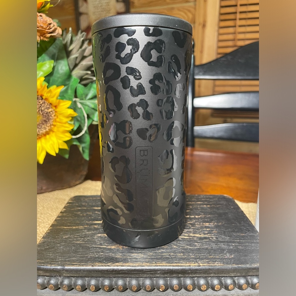 BRUMATE HOPSULATOR SLIM Onyx Black 12oz Slim Can Coozie